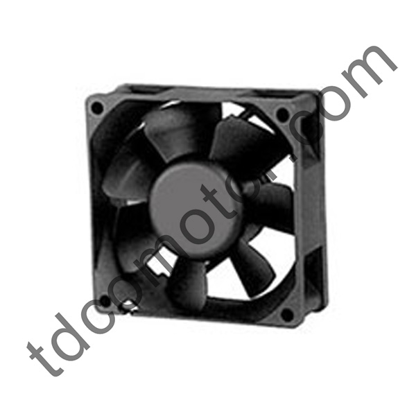 DC-aksiaalipuhallin 70x70x25 YZ-7025D holkkilaakeri